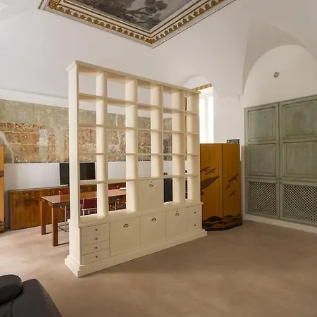 Apartament Onefinestay - Trastevere Private Homes Rzym